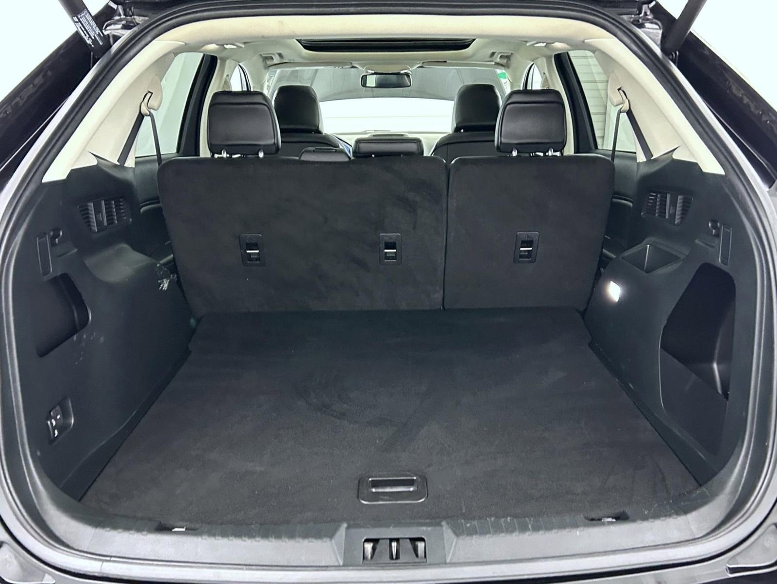 Used 2022 Ford Edge SEL w/ Convenience Package image 21