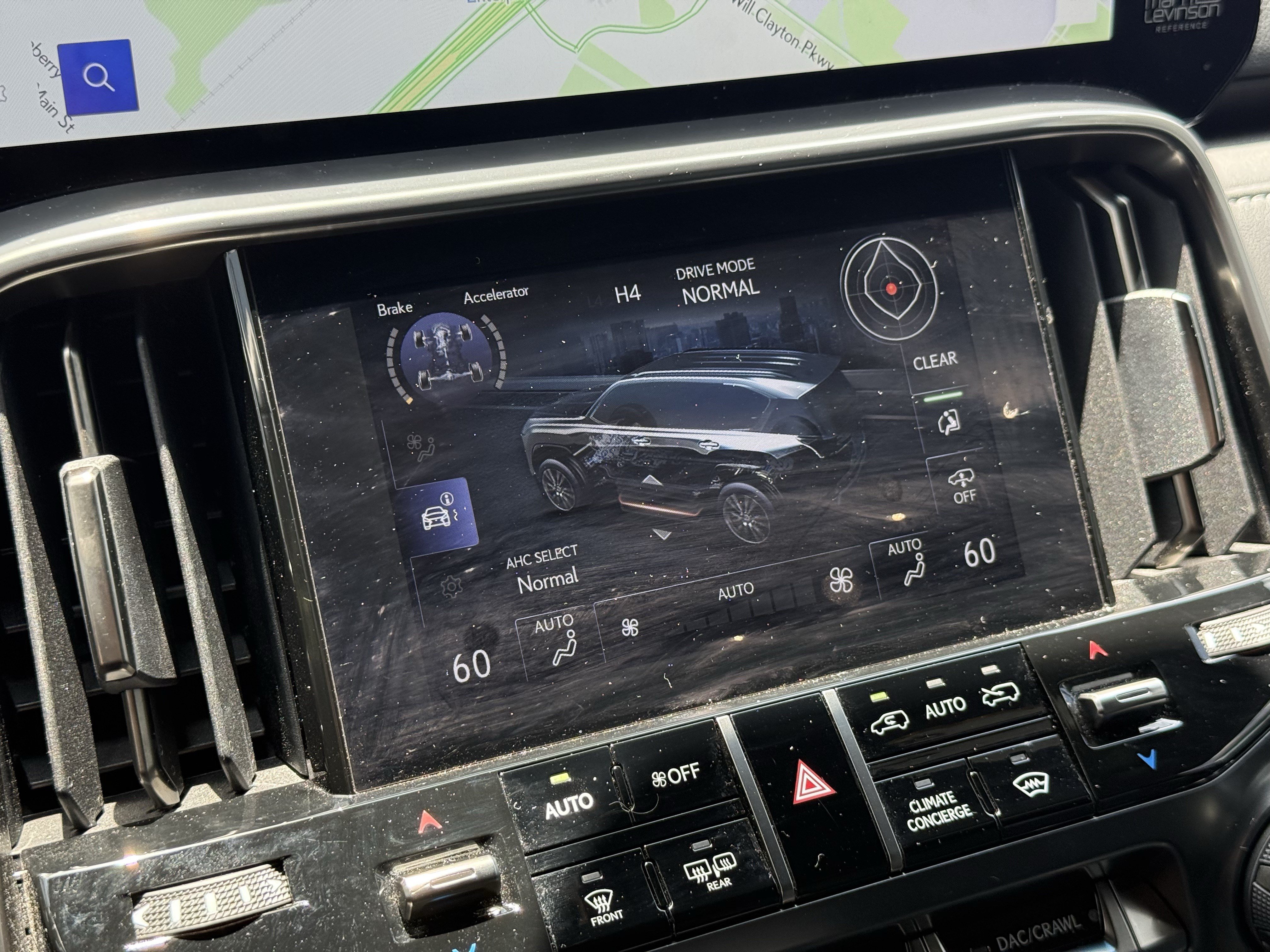 Used 2026 Lexus LX 600 4WD w/ Accessory Package (Z1) image 22