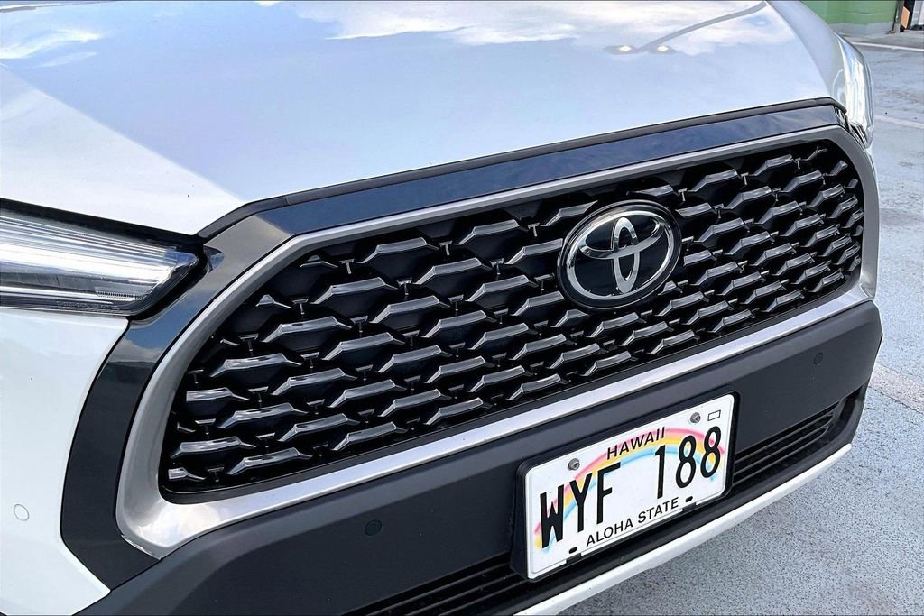 Used 2023 Toyota Corolla Cross XLE FWD image 31