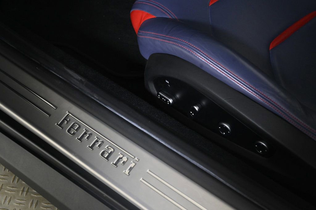 Used 2018 Ferrari GTC4Lusso T image 22