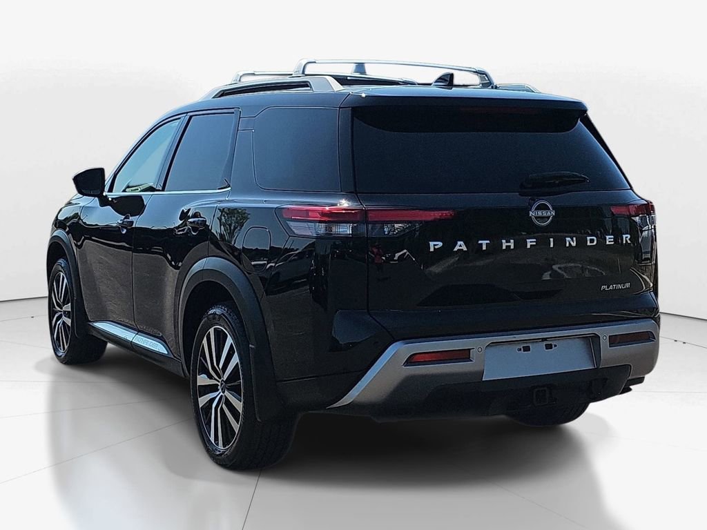 Used 2024 Nissan Pathfinder Platinum w/ Cargo Package image 7