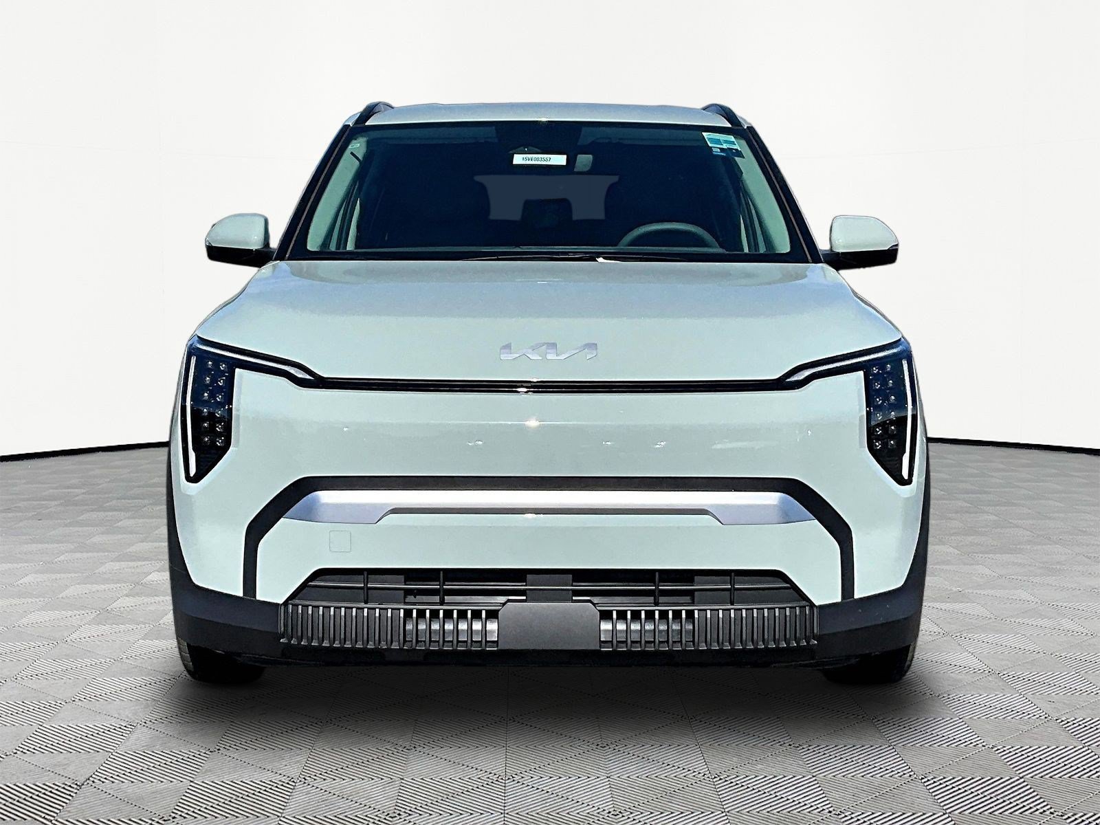 New 2027 Kia EV3 Wind AWD/4WD image 2