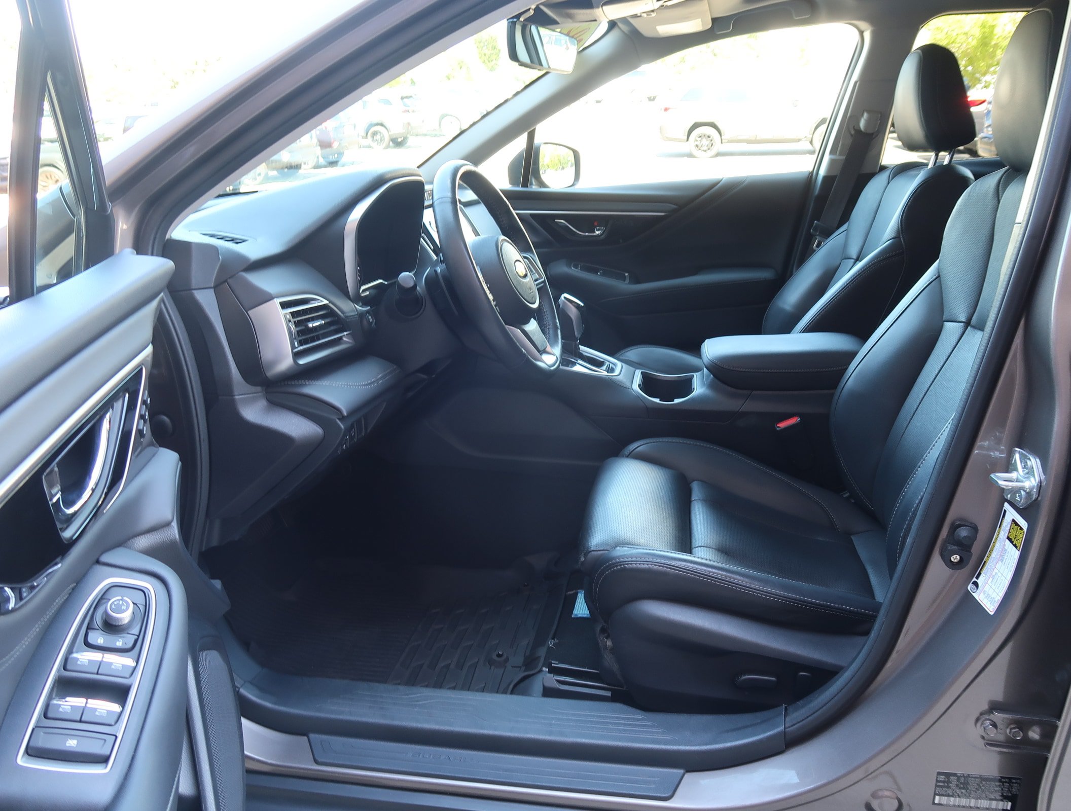 Used 2023 Subaru Outback Limited w/ Popular Package #2 AWD/4WD image 11