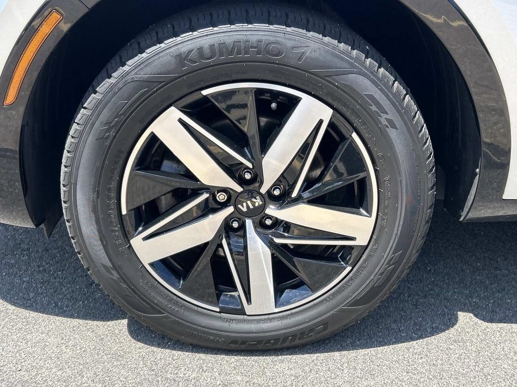 Used 2021 Kia Sorento EX w/ Panoramic Sunroof Package AWD/4WD image 9