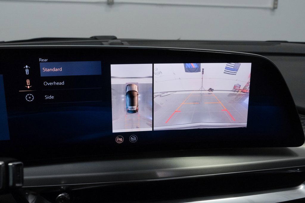 Used 2024 Cadillac Lyriq Luxury image 29