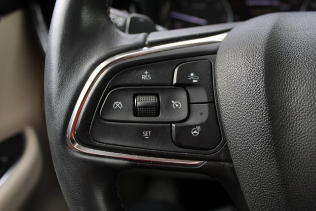 Used 2022 Buick Envision Avenir w/ Technology Package II FWD image 10
