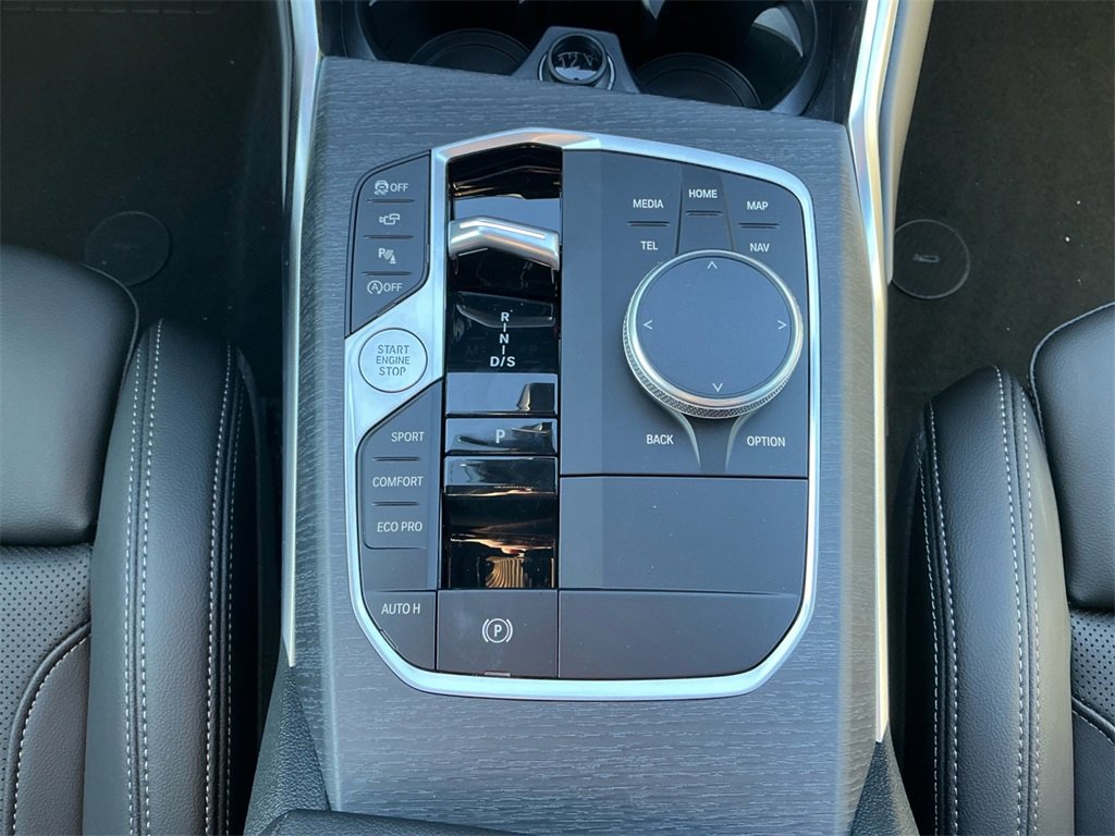 New 2026 BMW 330i xDrive Sedan w/ Premium Package image 11