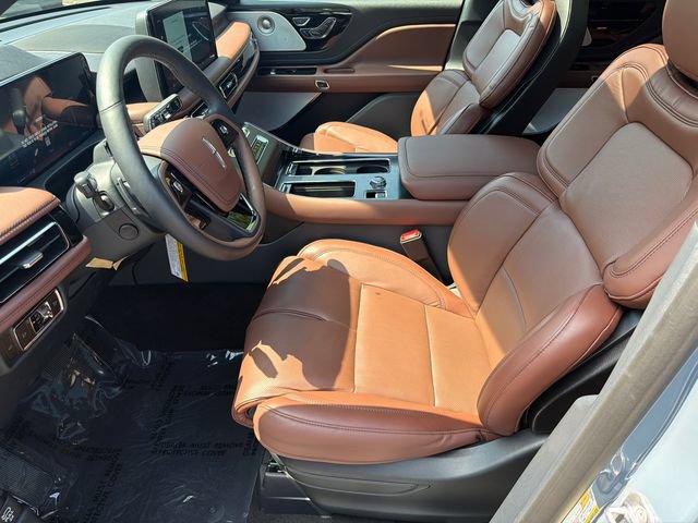 New 2026 Lincoln Aviator Reserve AWD/4WD image 9