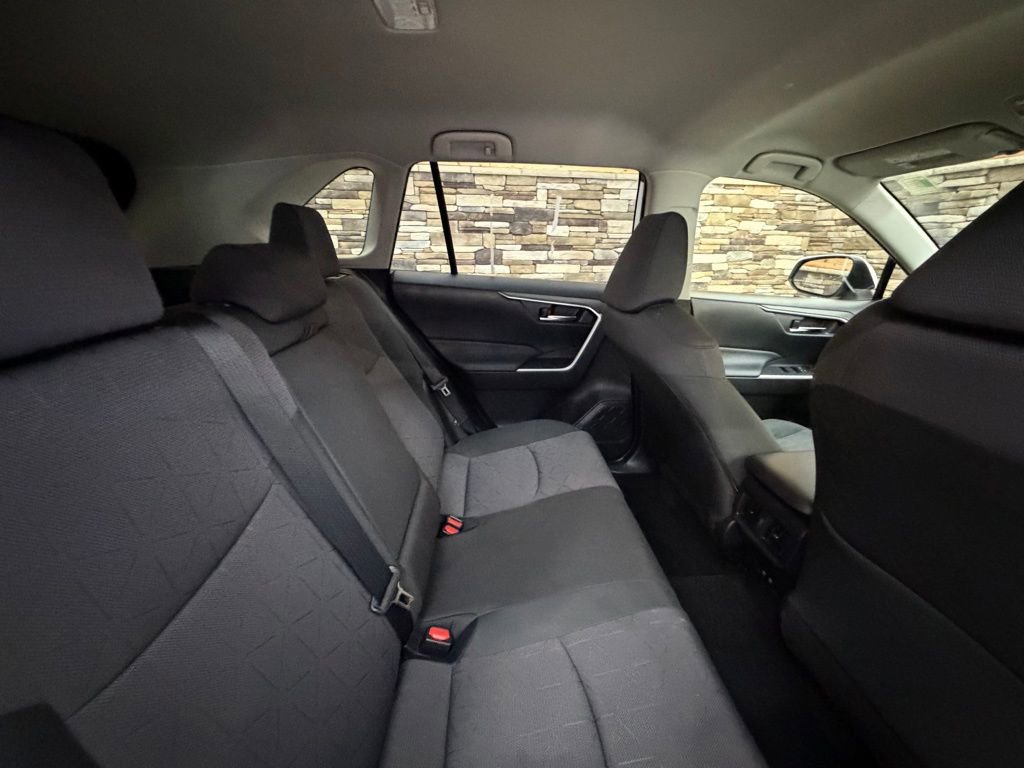 Used 2020 Toyota RAV4 XLE w/ XLE Grade Weather Package image 30