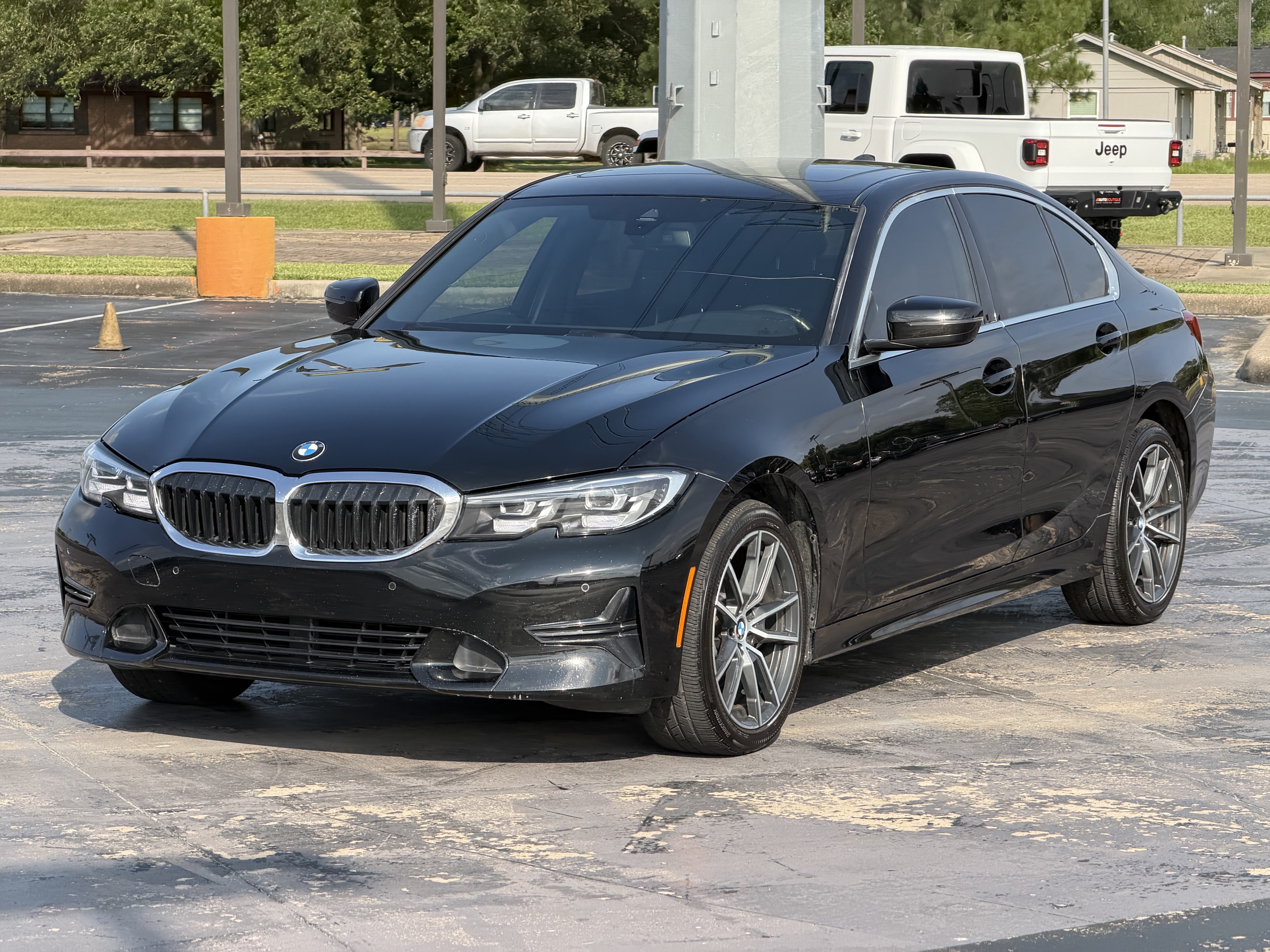 Used 2019 BMW 330i xDrive Sedan AWD/4WD image 5