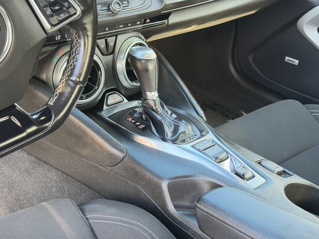 Used 2024 Chevrolet Camaro LT w/ Technology Package RWD image 14