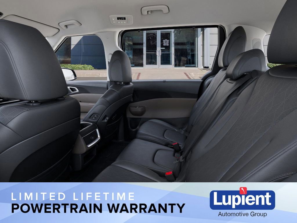 New 2026 Kia Carnival EX image 23