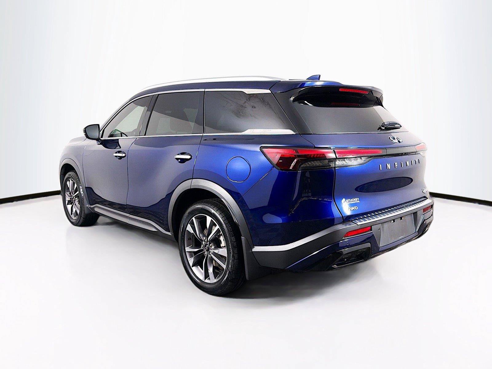 Used 2023 INFINITI QX60 Luxe w/ Cargo Package AWD/4WD image 9