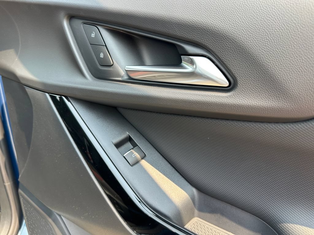 New 2027 Chevrolet Equinox RS w/ Safety and Technology Package AWD/4WD image 40
