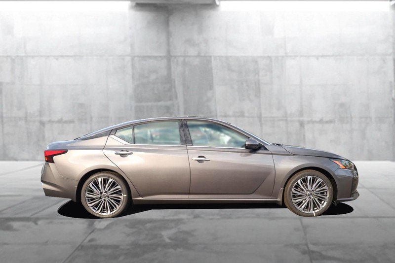 New 2025 Nissan Altima 2.5 SL image 5