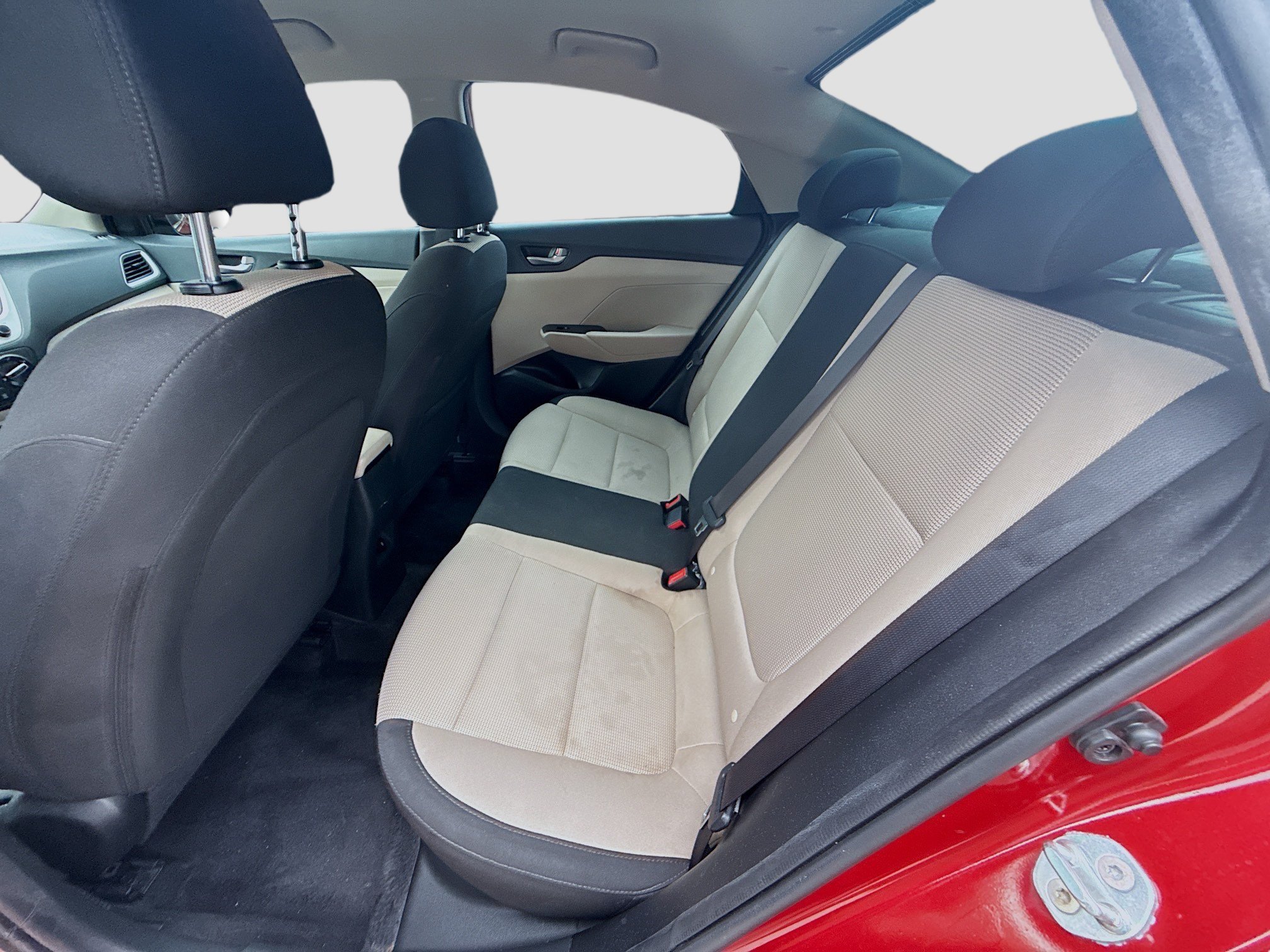 Used 2022 Hyundai Accent SEL FWD image 18