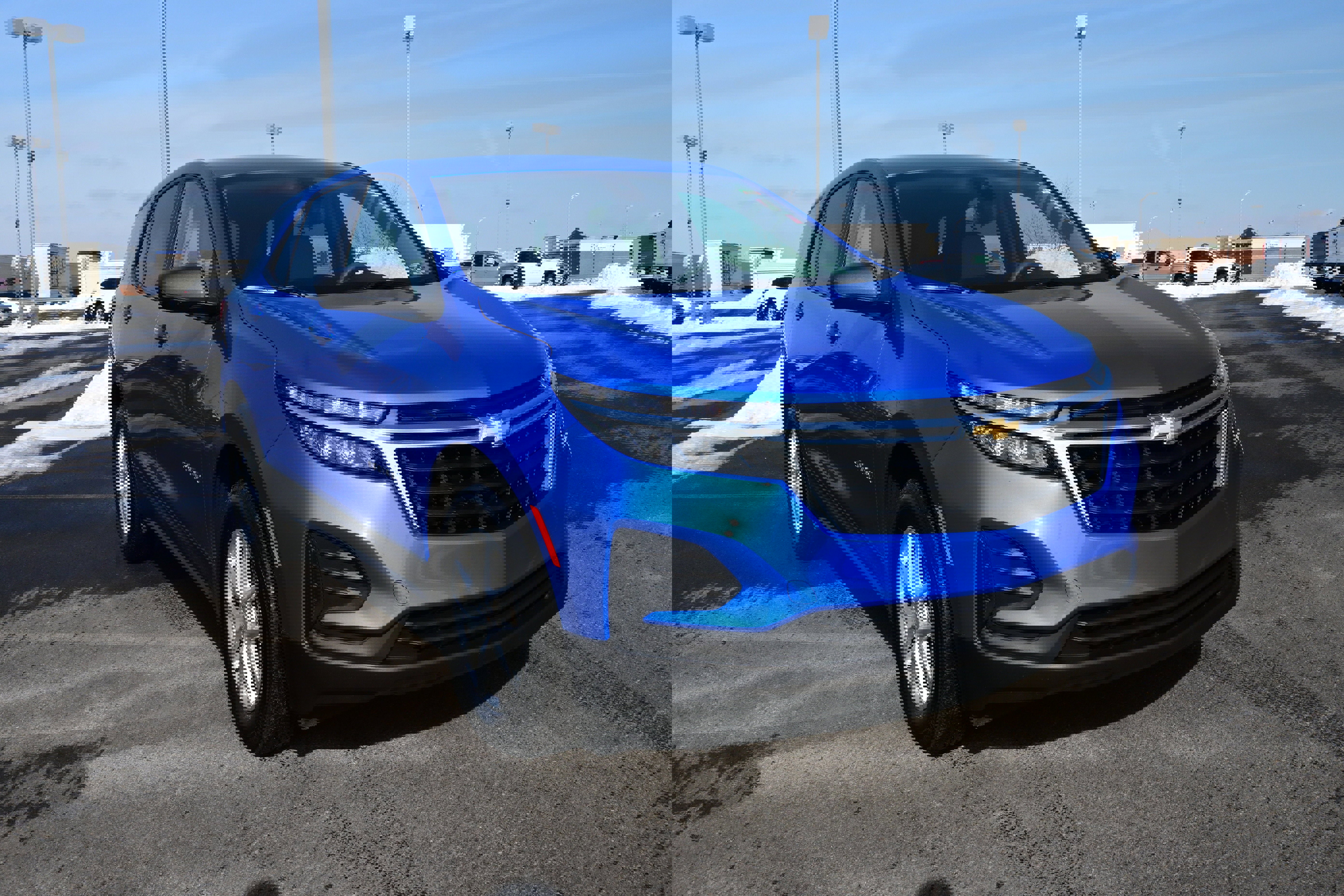 Used 2024 Chevrolet Equinox LS w/ LS Convenience Package image 2