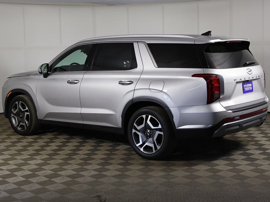 Used 2025 Hyundai Palisade SEL AWD/4WD image 14