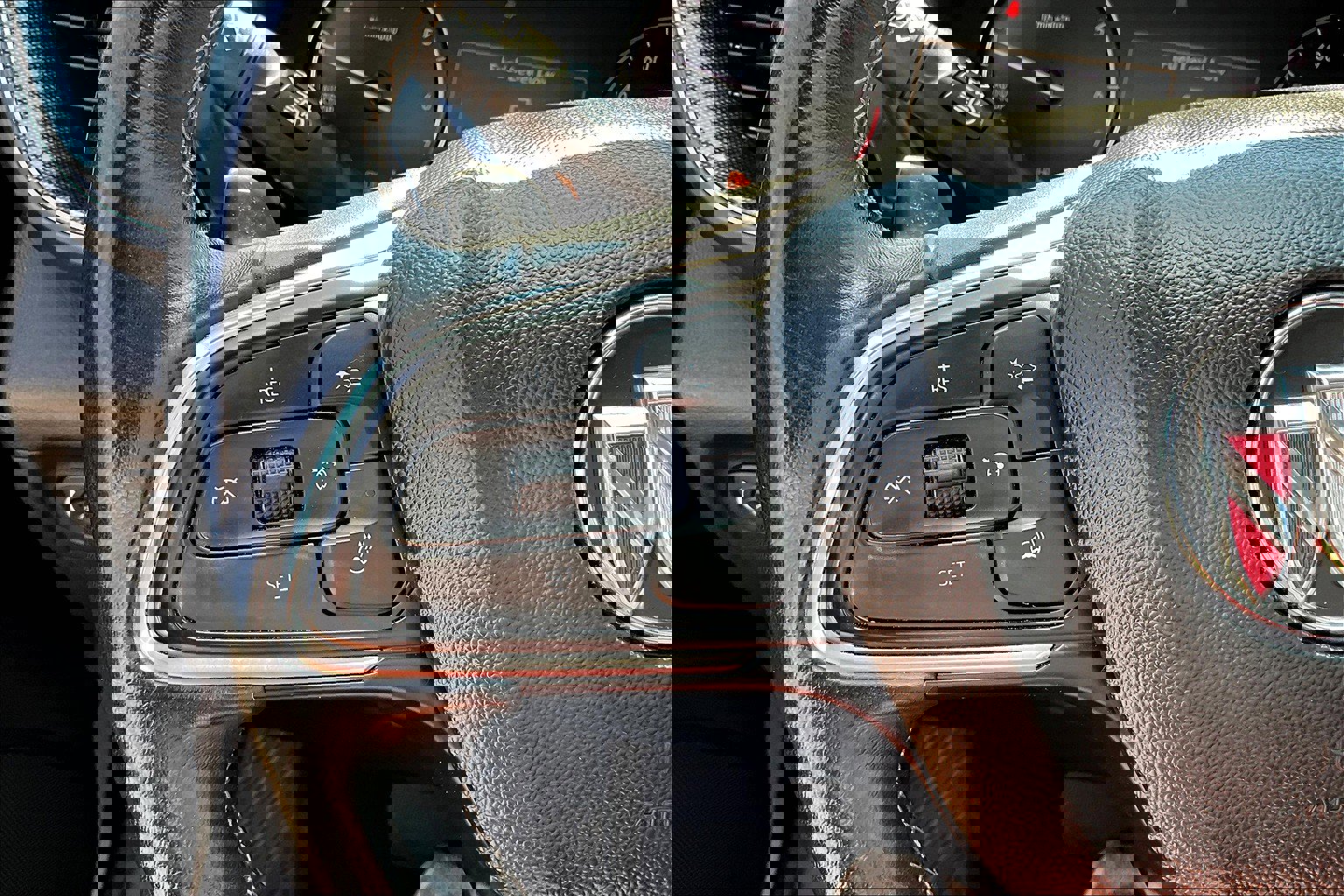 Used 2022 Buick Envision Preferred image 21