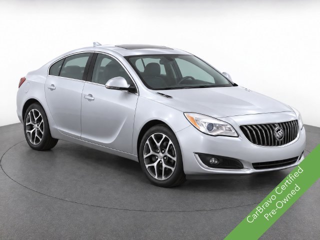 Used 2016 Buick Regal Sport Touring FWD image 1