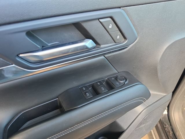 Used 2025 GMC Terrain Elevation AWD/4WD image 24
