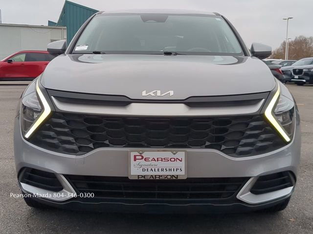 Used 2023 Kia Sportage LX image 9