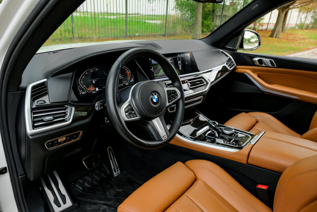 Used 2021 BMW X5 sDrive40i w/ M Sport Package RWD image 5