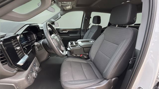 Used 2024 Chevrolet Silverado 1500 RST w/ Z71 Off-Road Package image 18