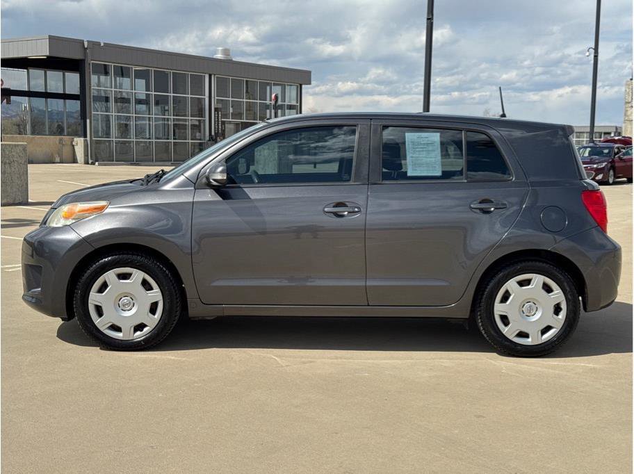 Used 2008 Scion xD image 4