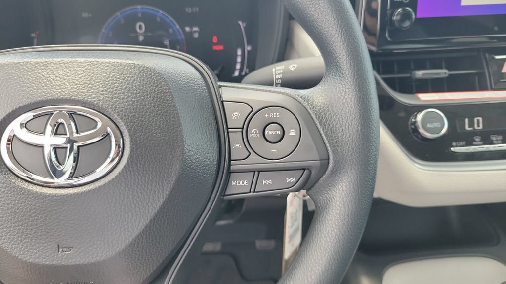 New 2026 Toyota Corolla LE FWD image 17