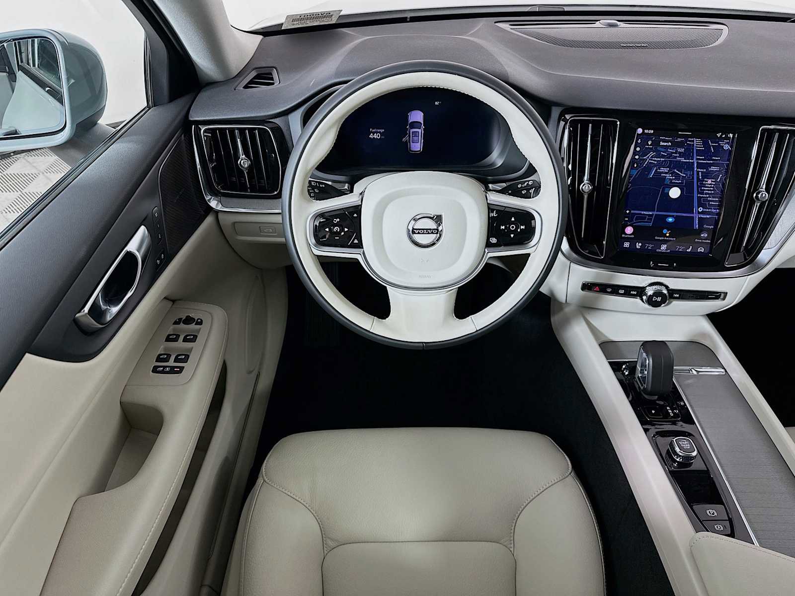 New 2026 Volvo V60 B5 Cross Country Plus w/ Climate Package image 21
