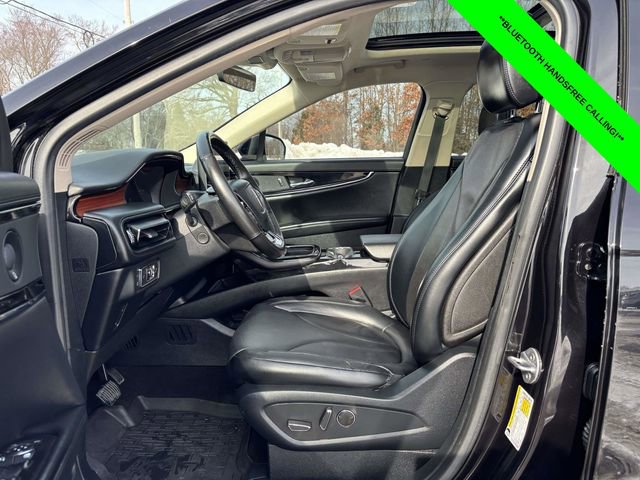 Used 2021 Lincoln Nautilus Reserve image 3