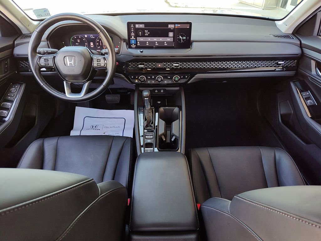 Used 2024 Honda Accord Touring image 28