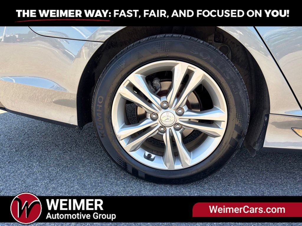 Used 2019 Hyundai Sonata Sport w/ Cargo Package FWD image 12