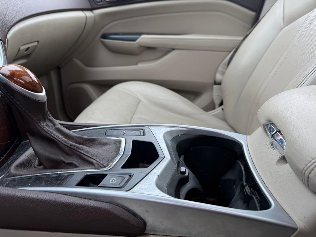 Used 2015 Cadillac SRX Luxury FWD image 14