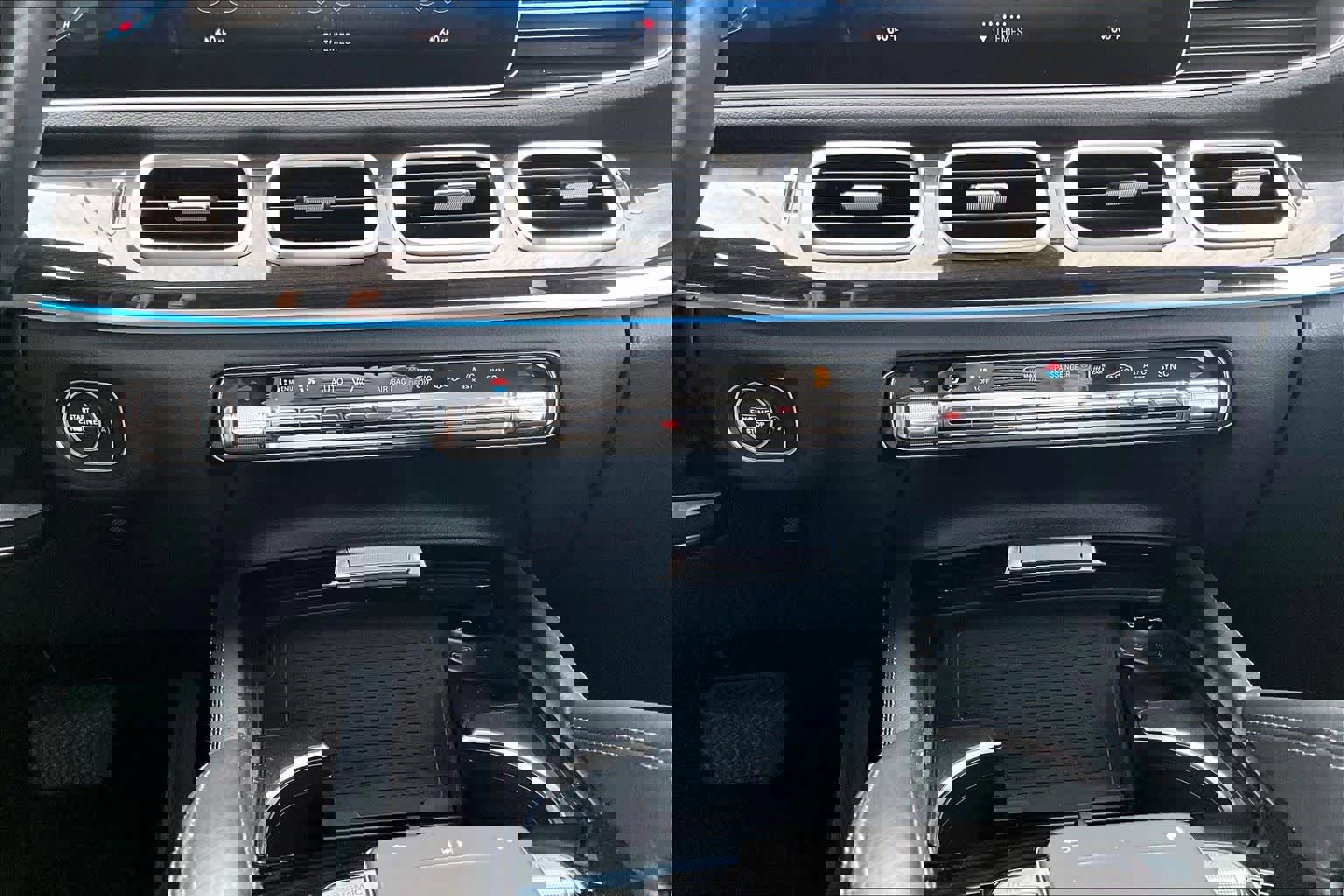 Certified 2020 Mercedes-Benz GLE 350 4MATIC image 34