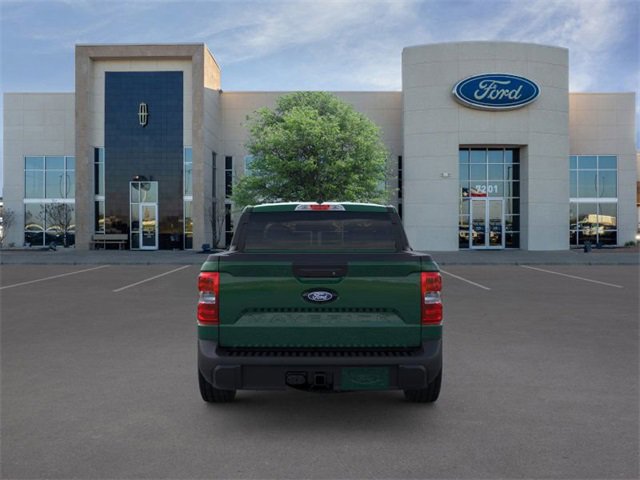 New 2025 Ford Maverick XLT w/ XLT Luxury Package image 5