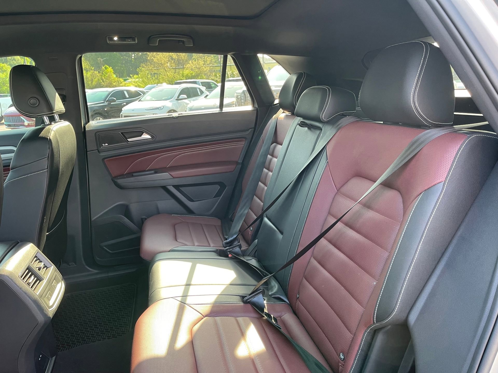 Used 2023 Volkswagen Atlas Cross Sport SEL Premium R-Line image 22