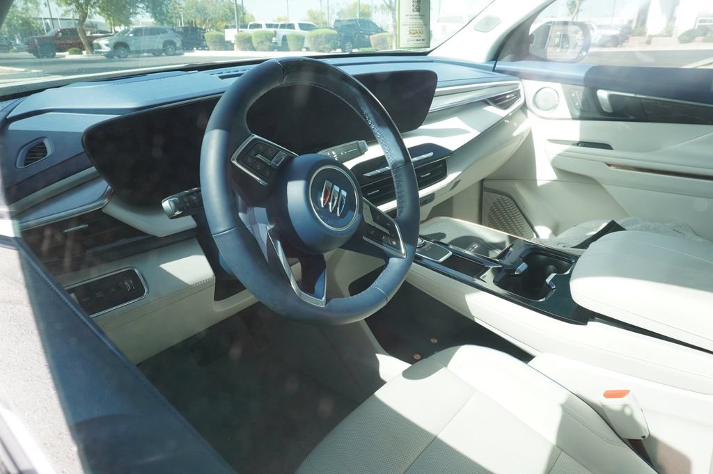 Used 2026 Buick Enclave Avenir w/ Super Cruise Package FWD image 13