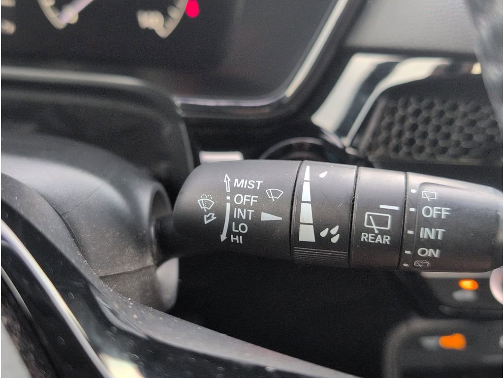 Used 2023 Honda CR-V EX-L image 25