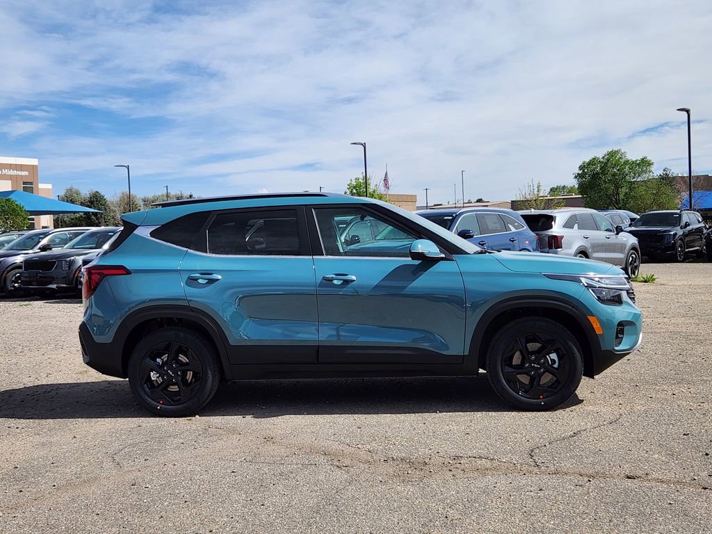 New 2026 Kia Seltos EX AWD/4WD image 2