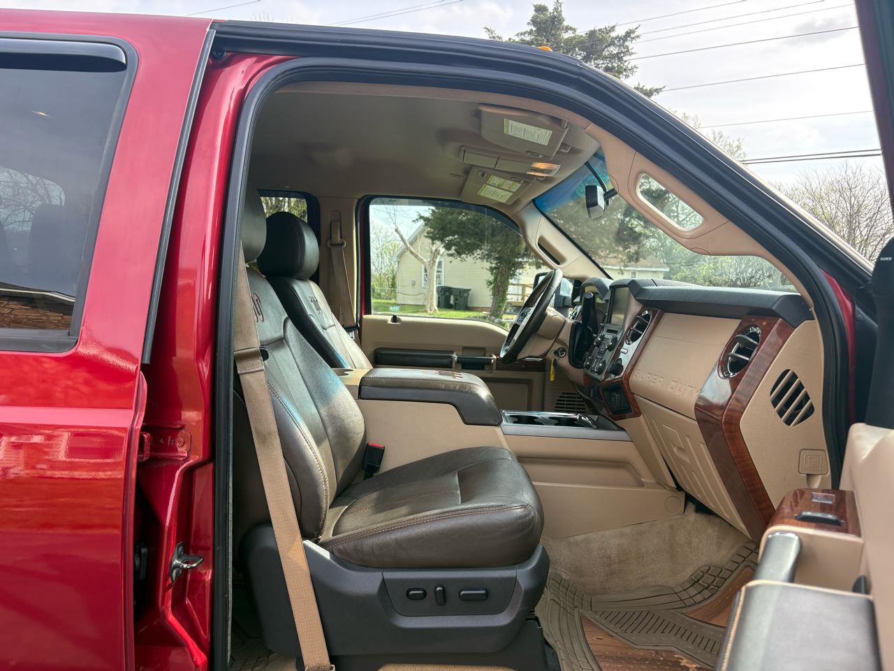 Used 2015 Ford F450 King Ranch w/ King Ranch Chrome Package image 29