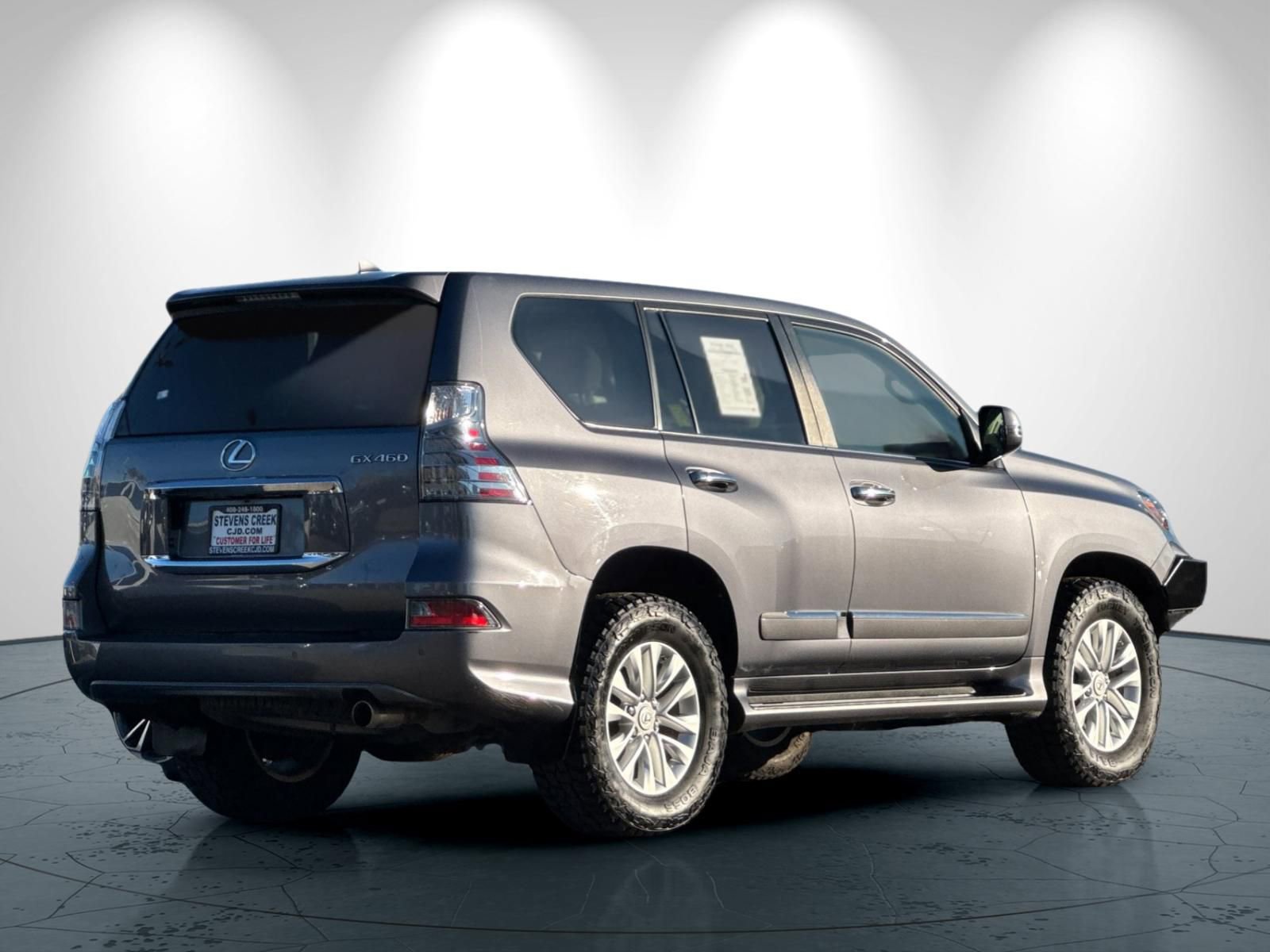 Used 2019 Lexus GX 460 Premium w/ Premium Package image 4