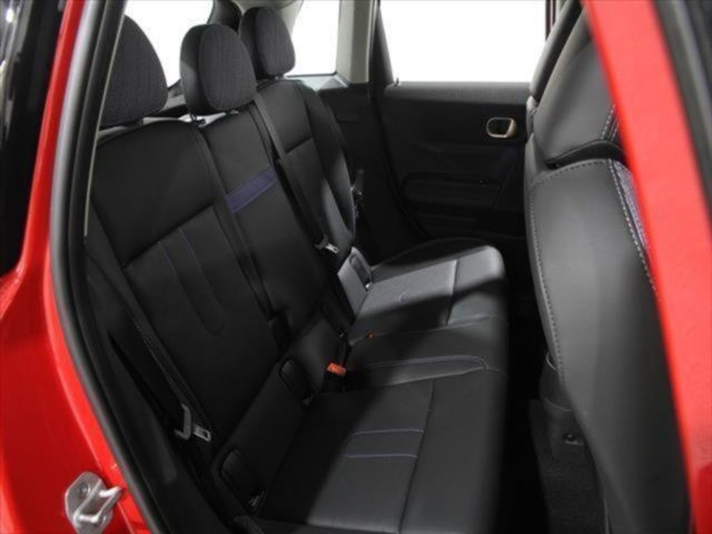 Certified 2025 MINI Cooper S image 18