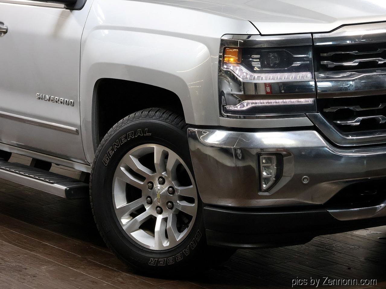 Used 2017 Chevrolet Silverado 1500 LTZ w/ LTZ Plus Package image 3