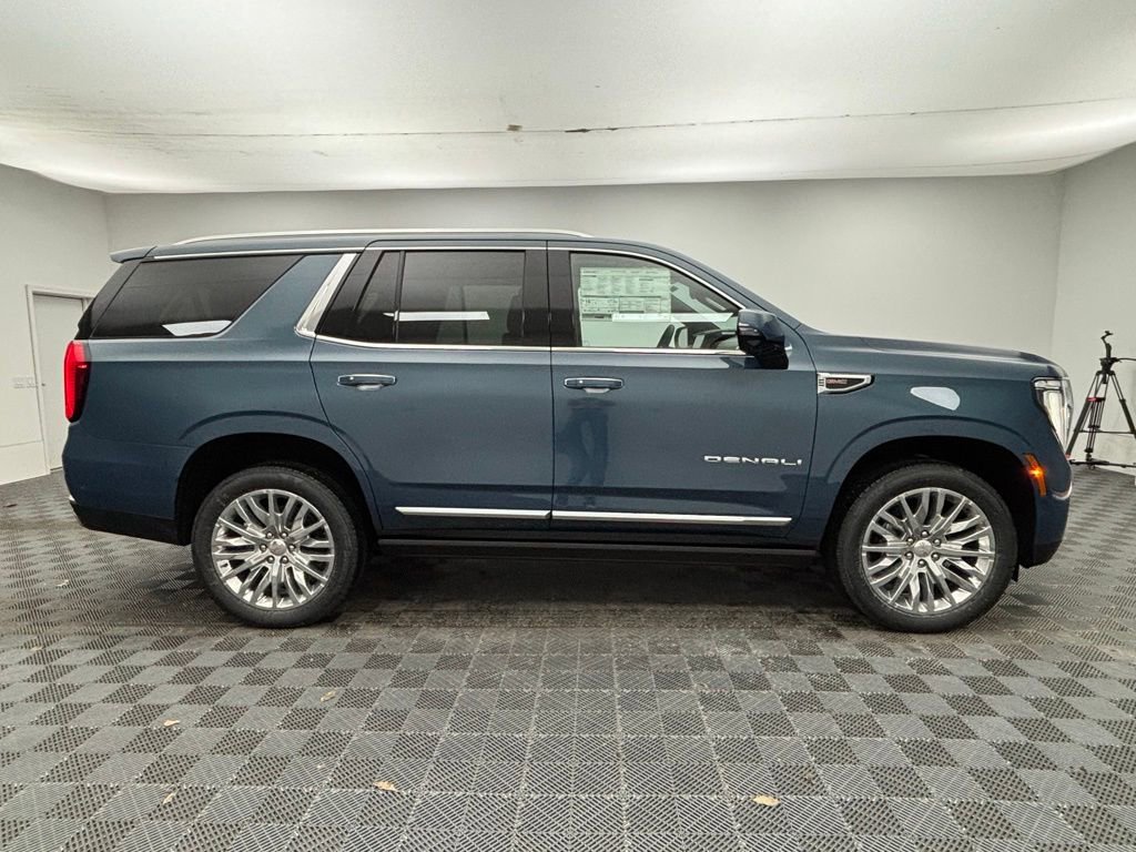 New 2026 GMC Yukon Denali w/ Sun & Power Step Package image 7