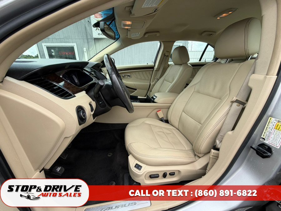 Used 2013 Ford Taurus Limited AWD/4WD image 13