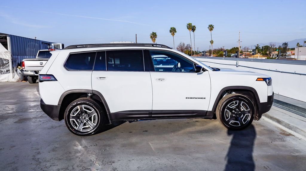 New 2026 Jeep Cherokee Laredo AWD/4WD image 13