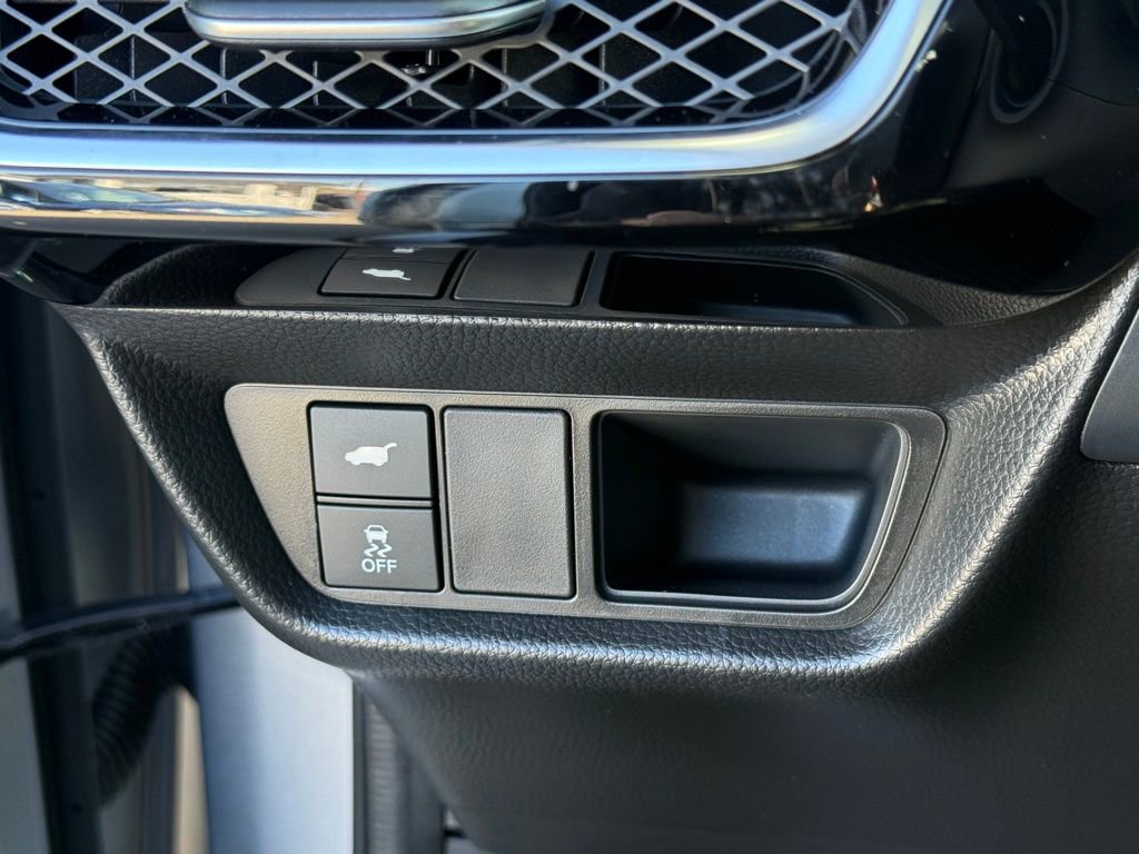 Certified 2025 Acura ADX AWD image 30