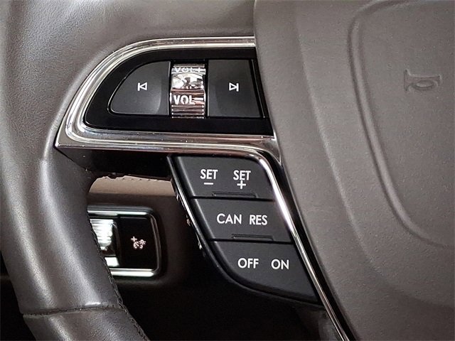 Used 2022 Lincoln Nautilus Reserve AWD/4WD image 22